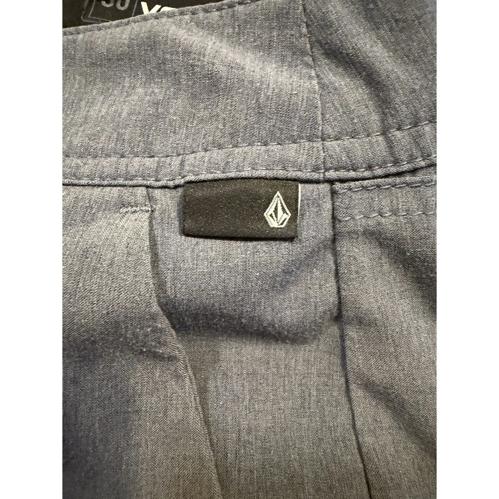 VOLCOM Dark Grey Hybrid SURF & TURF 4-WAY STRETCH 10.5